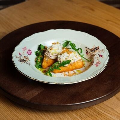 Хашбраун с тар-таром из говядины в Спички по цене 780 ₽