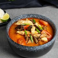 Том ям с курицей в Hanami