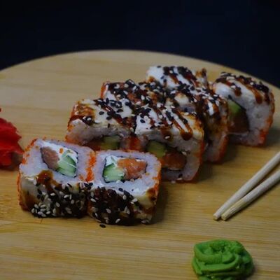 Ролл Тацу в Yo! Sushi по цене 810 ₽