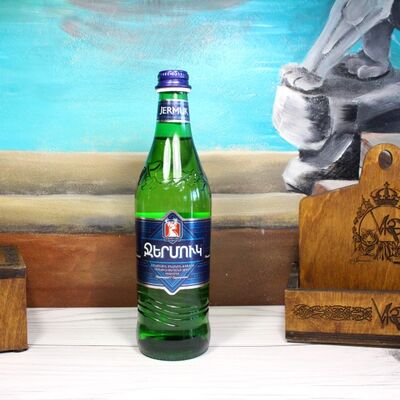 Вода Джемрук 0,5л в Vagr по цене 160 ₽