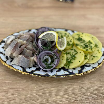 Селедка с картошкой в Atmosphere по цене 540 ₽