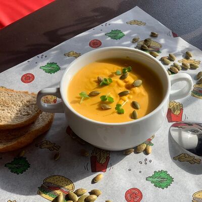 Тыквенный суп в Бургерная №1 по цене 370 ₽