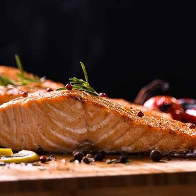 Стейк из лосося на гриле в Кинза по цене 1500 ₽