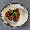 Крылышки BBQ с соусом сладкий чили в Holy Friends по цене 720