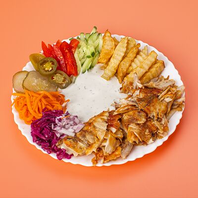 Шаверма на тарелке в Лаваш-кебаб по цене 499 ₽