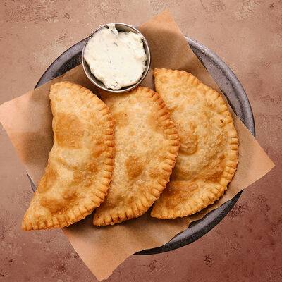 Чебуреки в The Pivo по цене 350 ₽