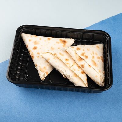 Кесадилья с курицей в Август по цене 422 ₽