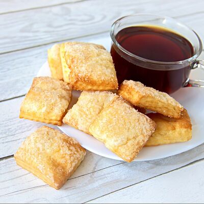 Мелочь слоёнаяв Хлебница по цене 75 ₽