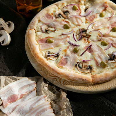 Пицца Сливочный бекон в Pizza Milano по цене 870 ₽