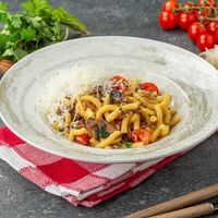 Пенне с томленой грудинкой в Delmario
