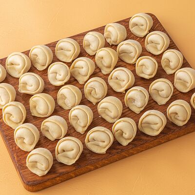 Пельмени со свининой в Бульк по цене 590 ₽