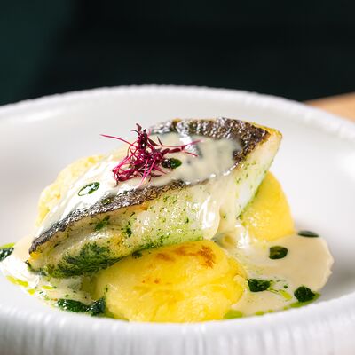 Палтус с картофельным кремом в Just Residence по цене 1720 ₽