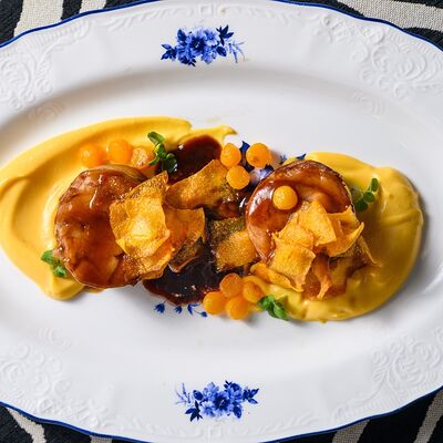 Рулет из кролика с тыквеным пюре в Culture по цене 810 ₽