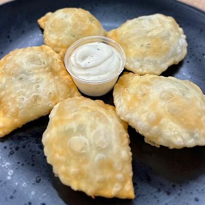 Мини Сыр и Зеленью в Чебурек номер 1 по цене 220 ₽