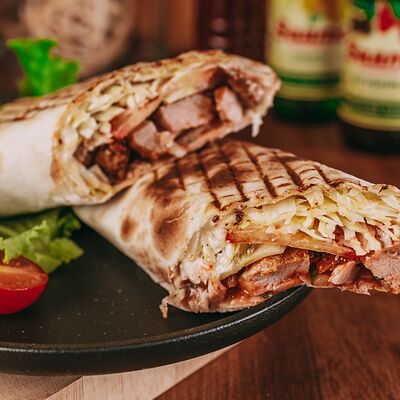 Шаурма со свининой в Hot doner по цене 480 ₽