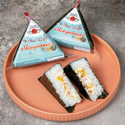 Онигири Искушение в CHO-KAVO по цене 120 ₽