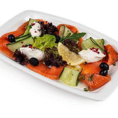 Лосось слабосоленый со сливочным сыром в Гриль Хаус по цене 1140 ₽