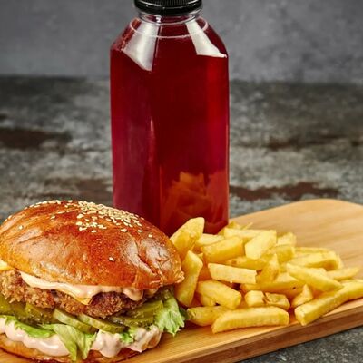 Бургер куриный + фри + напиток в Baghdad по цене 650 ₽