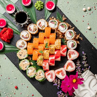 Дзен в SAKURA SUSHI PREMIUM по цене 3303 ₽
