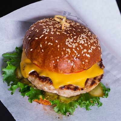 Чикен Чиз в Imna Lounge по цене 590 ₽