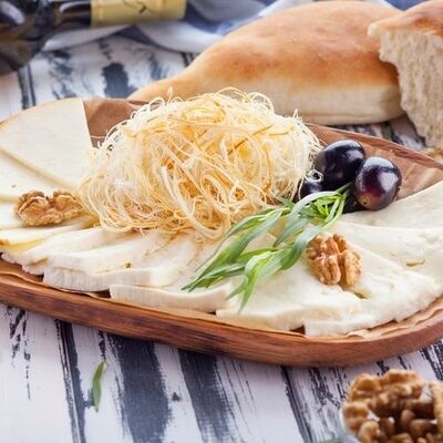 Сырная тарелка в Чача по цене 850 ₽