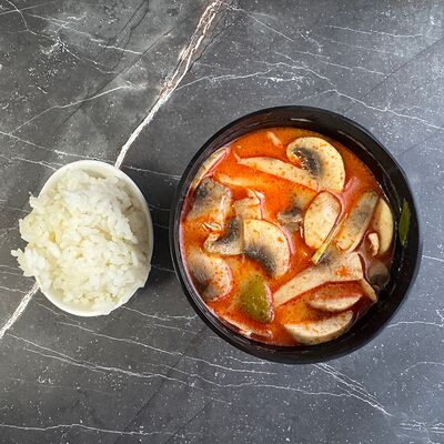 Том ям с креветками и рисомв Eurasiafood по цене 420 ₽