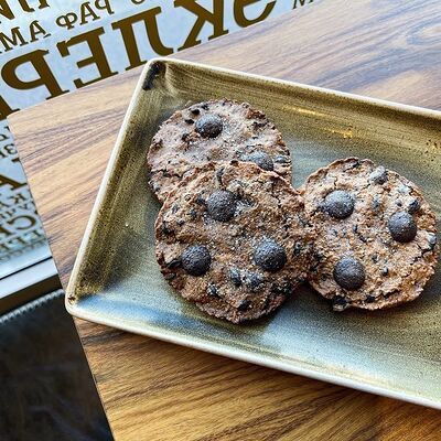 Печенье с киноа и шоколадом Веган в Блеск по цене 190