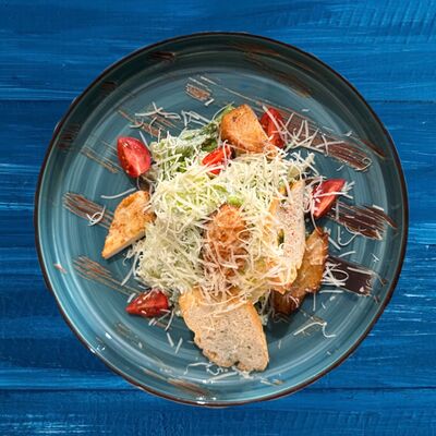 Цезарь с курицейв Два капитана по цене 570 ₽