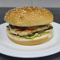 Бургер белый с куриной котлетой в 3Lion