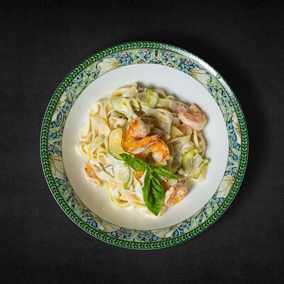 Паста с цукини и креветками в PAPPONE по цене 1062 ₽