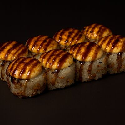 Запеченный ролл лайт в Гастробар ЖАРА по цене 330 ₽