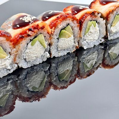 Филадельфия с угрём в Суши и Роллы Ли по цене 699 ₽