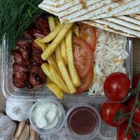 Хот-дог в тарелкев OK Burger