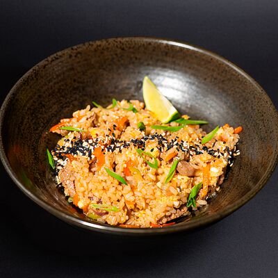 Wok с Говядиной и гарниром на выбор в Пудл Нудл по цене 580 ₽