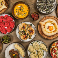 Логотип Лали Бистро