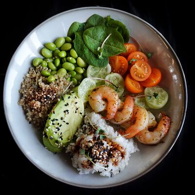 Поке-боул с креветками в Rollup по цене 840 ₽