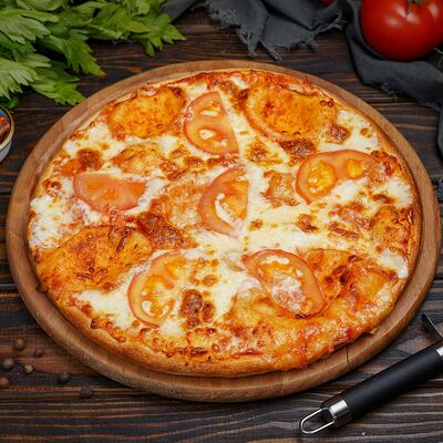 Пицца Маргарита в ECO PIZZA & SUSHI по цене 301 ₽