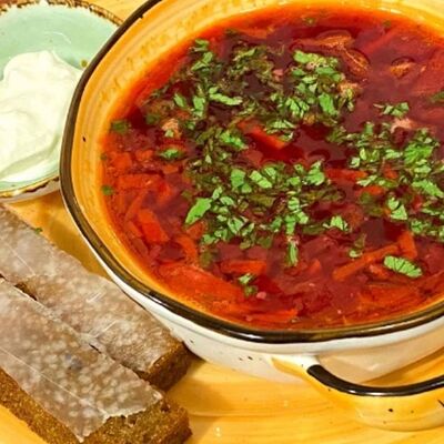 Борщ с копченостями в Marfino Delivery по цене 350 ₽