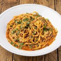 Спагетти болоньезе в Сыроварня