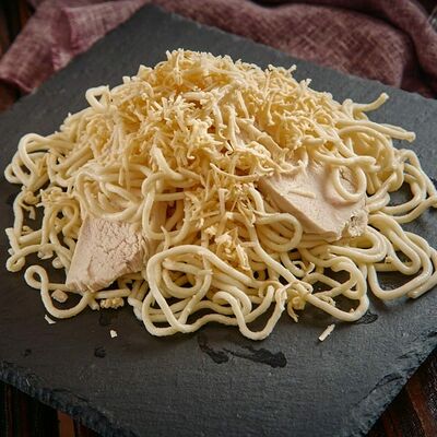 Спагетти с курицей в Шашлычный двор по цене 420