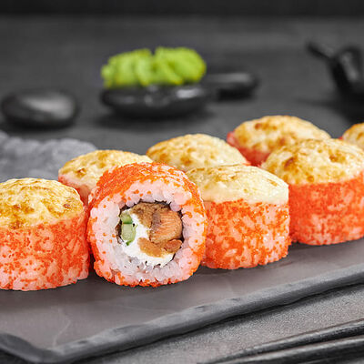 Ролл Монако запеченный в Суши Мастер по цене 519 ₽