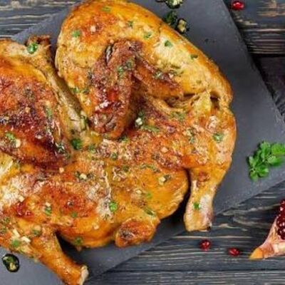 Курица табака с картофелем по-деревенски в Огонь и Мясо по цене 1320 ₽