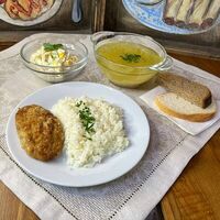 Комплексный обед в Вкусно как дома