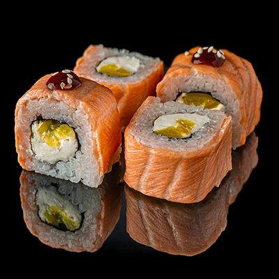 Красный дракон в Sushi Maximum по цене 840 ₽