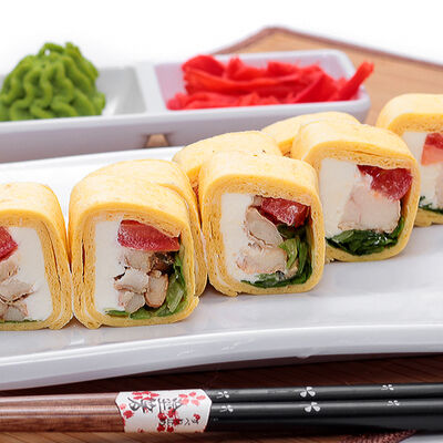 Ролл Сырный с курицей в Sushiwoker по цене 250 ₽