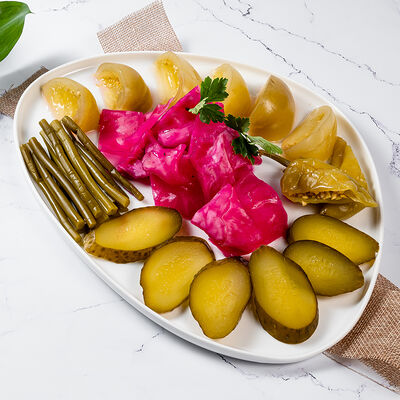 Ассорти солений в Ресторан Батони по цене 630 ₽