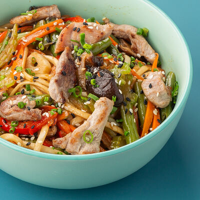 Удон со свининой в Сушилка по цене 505 ₽