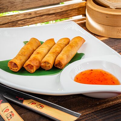 Спринг роллы с овощами в J.Z. Peking Duck по цене 750 ₽