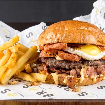 Рокстеди в Bros Burgers по цене 720 ₽