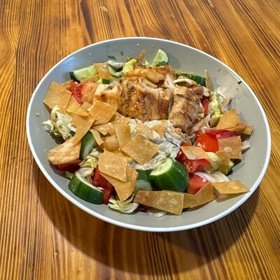 Салат Фаттуш с курицей в Шафран по цене 625 ₽